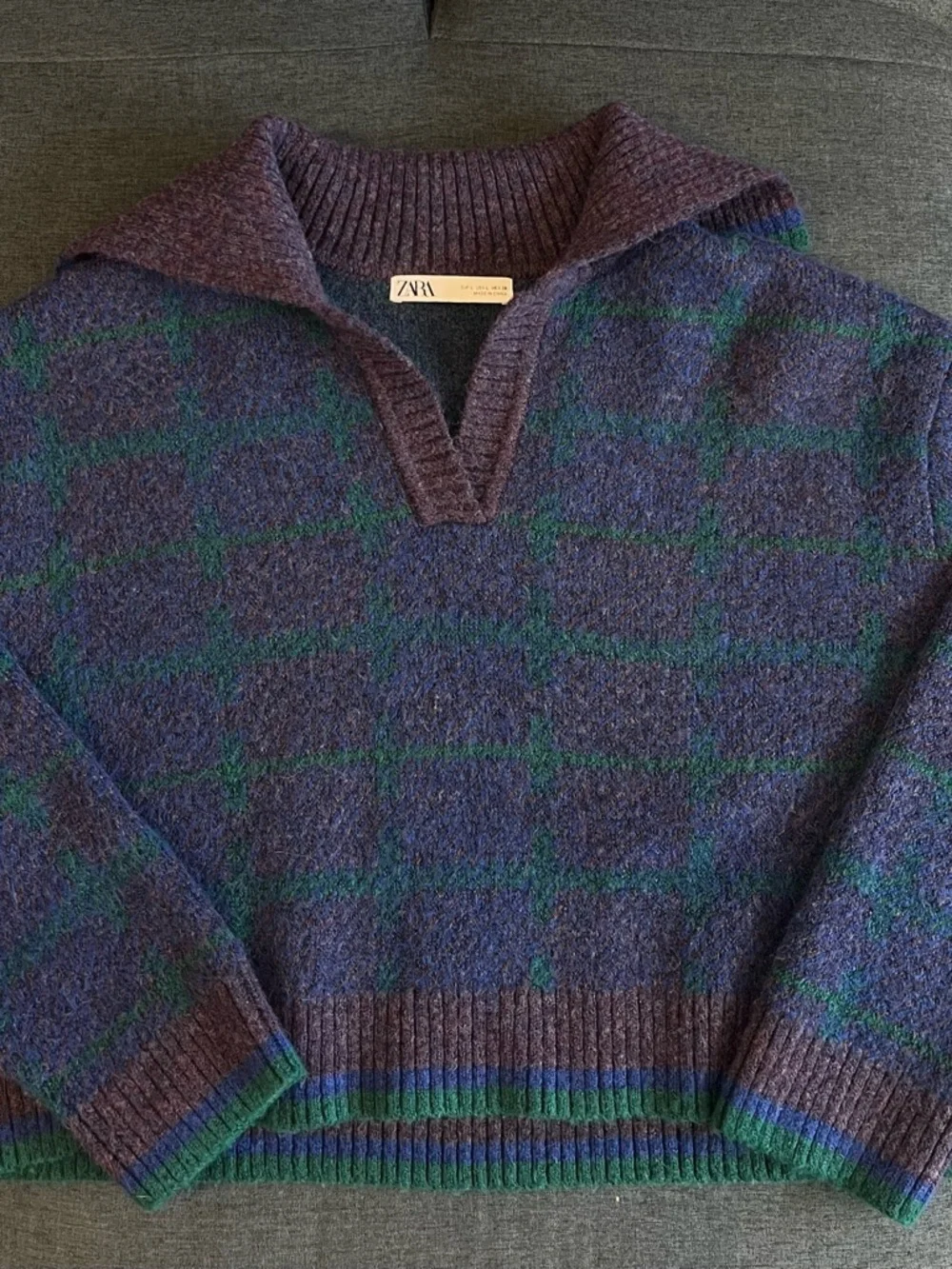 Zara Plaid Knit Sweater | Large - Picture 4 of 6